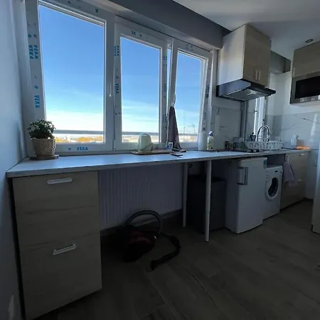 Super Studio En Face De La Gare De Apartment *