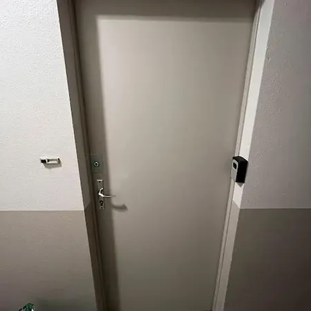 Apartment Super Studio En Face De La Gare De *