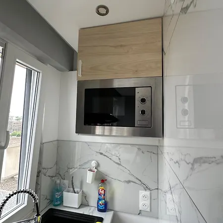 Super Studio En Face De La Gare De Mulhouse